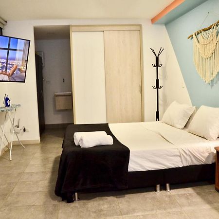 ميديلين Tranvia 40 Apartments المظهر الخارجي الصورة